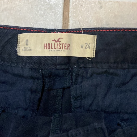 Hollister shorts set of two - Picture 2 of 5